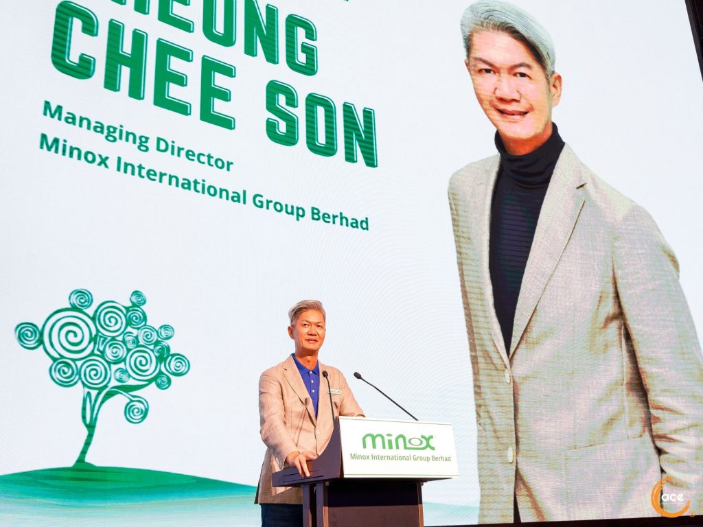 Minox_Prospectus Launch