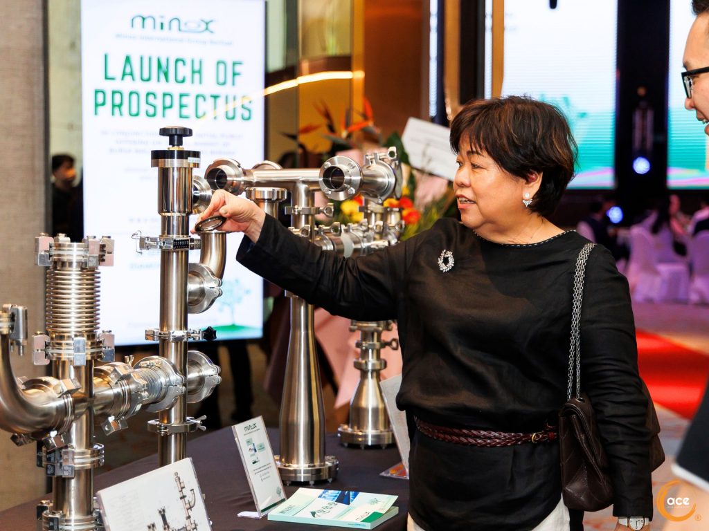 Minox_Prospectus Launch